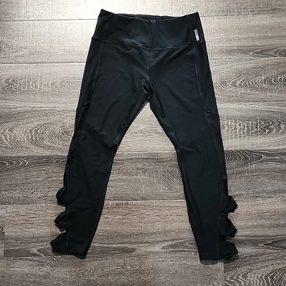 🦇 RBX Bow Tie Cut Out Black Leggings 🦇